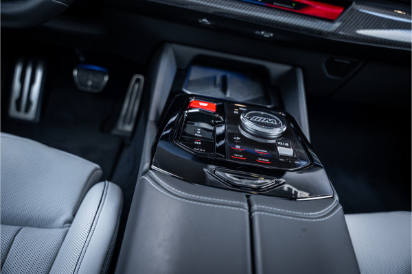 BMW 5 Serie Touring M5 - Panorama | B&W Audio | Carbonpakket