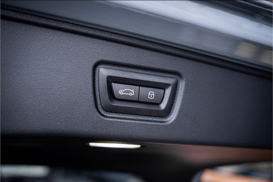 BMW 5 Serie Touring M5 - Panorama | B&W Audio | Carbonpakket