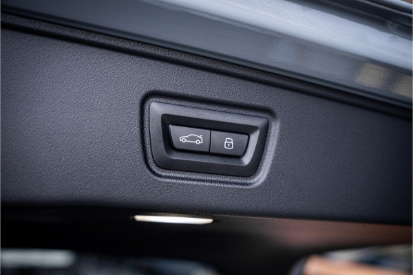 BMW 5 Serie Touring M5 - Panorama | B&W Audio | Carbonpakket