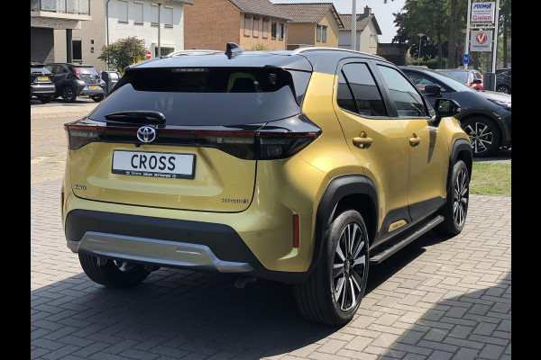 Toyota Yaris Cross 1.5 Hybrid Launch Edition | Trekhaak, Head up display, Leer, Elektrische achterklep, Blind spot, Matrix LED