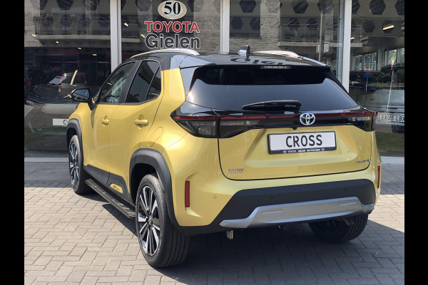 Toyota Yaris Cross 1.5 Hybrid Launch Edition | Trekhaak, Head up display, Leer, Elektrische achterklep, Blind spot, Matrix LED