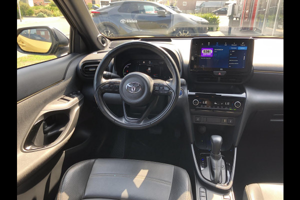 Toyota Yaris Cross 1.5 Hybrid Launch Edition | Trekhaak, Head up display, Leer, Elektrische achterklep, Blind spot, Matrix LED