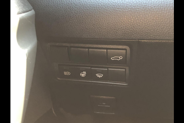 Toyota Yaris Cross 1.5 Hybrid Launch Edition | Trekhaak, Head up display, Leer, Elektrische achterklep, Blind spot, Matrix LED