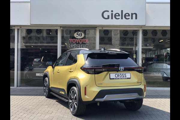 Toyota Yaris Cross 1.5 Hybrid Launch Edition | Trekhaak, Head up display, Leer, Elektrische achterklep, Blind spot, Matrix LED