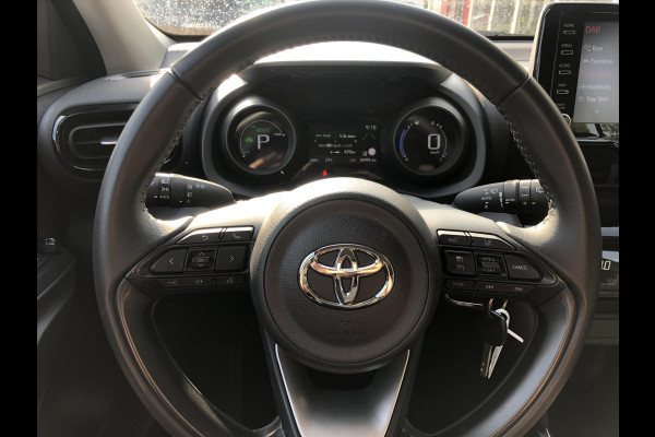 Toyota Yaris Cross 1.5 Hybrid Active | Apple CarPlay/Android auto, LED, Parkeercamera, Adaptive cruise control, Climate control