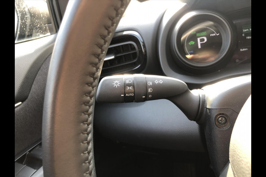 Toyota Yaris Cross 1.5 Hybrid Active | Apple CarPlay/Android auto, LED, Parkeercamera, Adaptive cruise control, Climate control