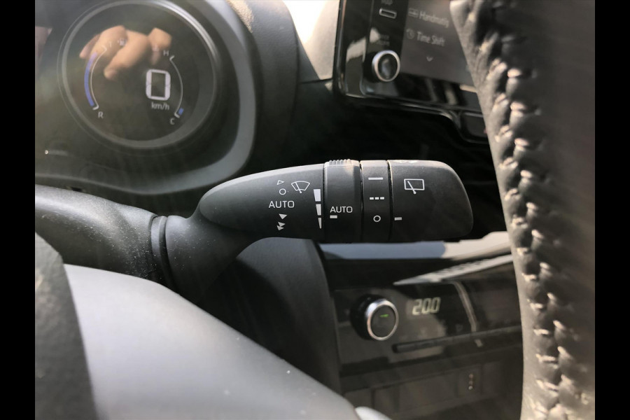 Toyota Yaris Cross 1.5 Hybrid Active | Apple CarPlay/Android auto, LED, Parkeercamera, Adaptive cruise control, Climate control