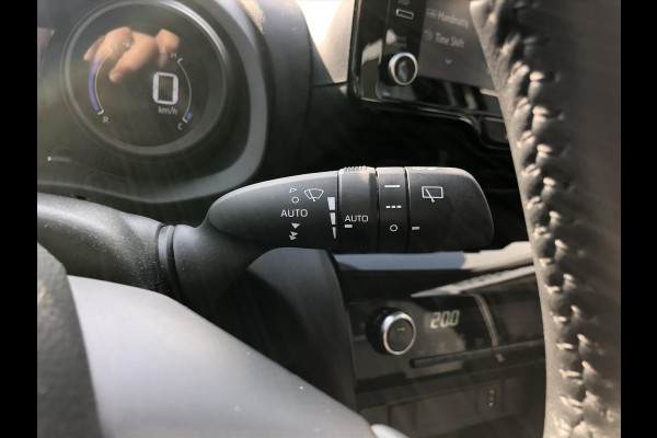 Toyota Yaris Cross 1.5 Hybrid Active | Apple CarPlay/Android auto, LED, Parkeercamera, Adaptive cruise control, Climate control