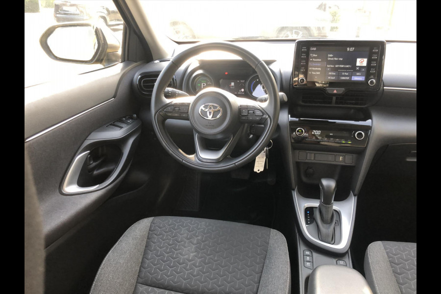 Toyota Yaris Cross 1.5 Hybrid Active | Apple CarPlay/Android auto, LED, Parkeercamera, Adaptive cruise control, Climate control