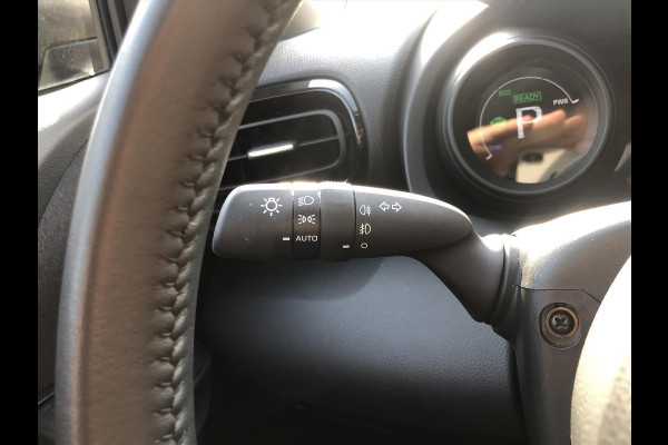 Toyota Yaris Cross 1.5 Hybrid Active | Apple CarPlay/Android auto, LED, Parkeercamera, Adaptive cruise control, Climate control