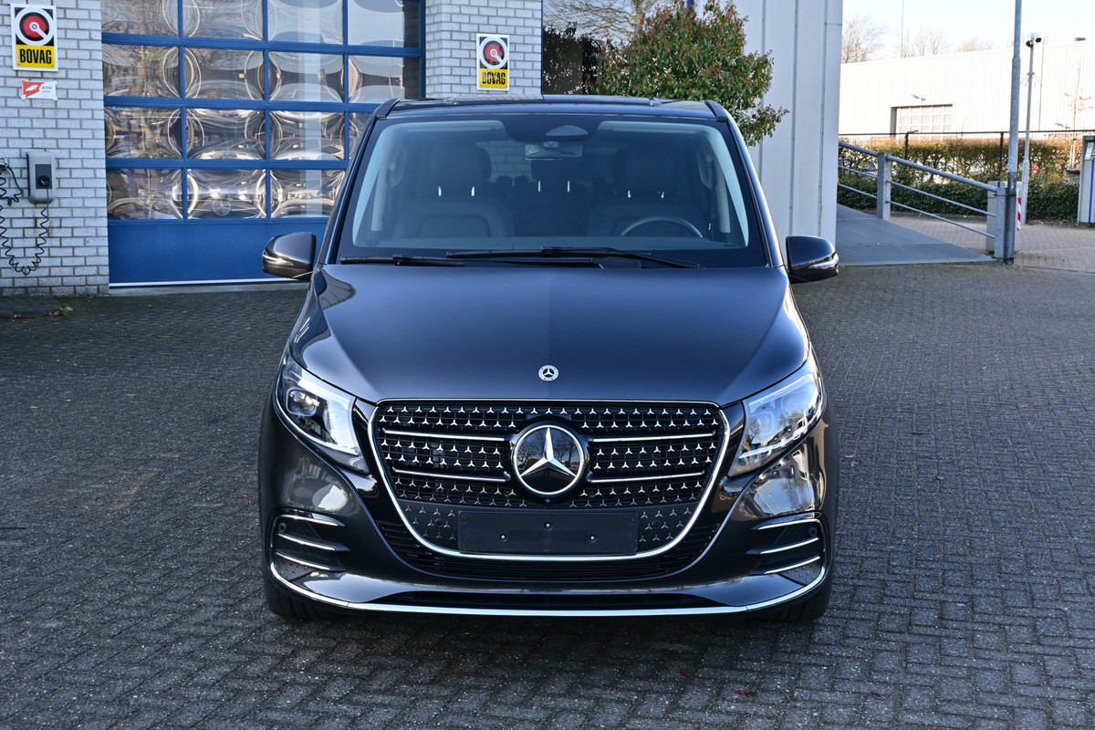 Mercedes-Benz V-Klasse 300d AMG L3 DC AMG pakket, Easy Pack Pakket, Distronic Mercedes-Benz V-Klasse 300d AMG L3 DC AMG pakket, Easy Pack Pakket, Distronic