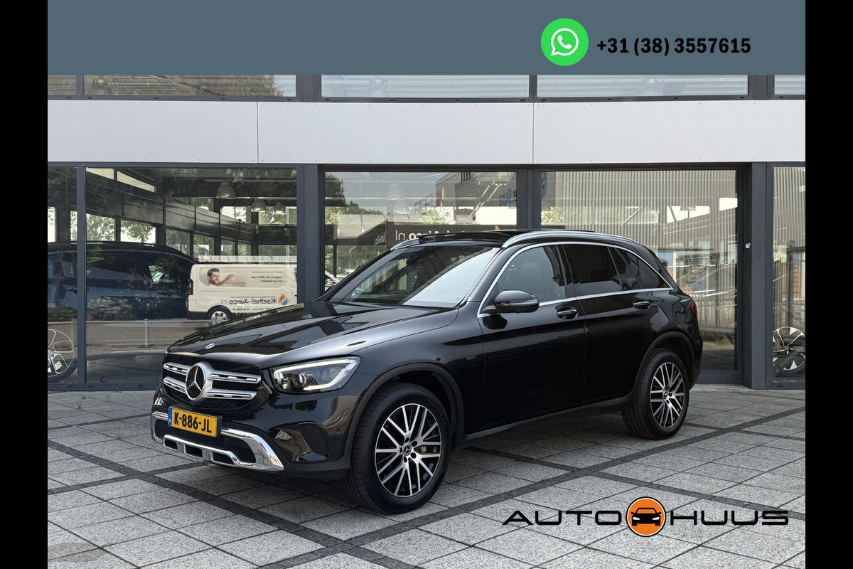 Mercedes-Benz GLC 300e Aut. 4MATIC Solution Luxury | Panorama | Trekhaak | Multi-Beam | Burmester | Mercedes-Benz GLC 300e Aut. 4MATIC Solution Luxury | Panorama | Trekhaak | Multi-Beam | Burmester |