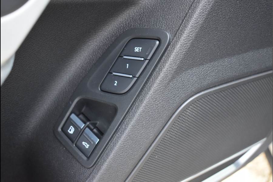 Audi Q3 45 TFSI e 245 Pk Black Ed Pano Memory Leder Matrix Camera Navi B&O 20 Inch