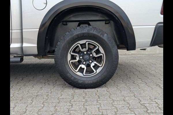 Dodge Ram 1500 5.7HEMI V8 CREWCAB 4X4 REBEL UITVOERING 3,5T TREKHAAK