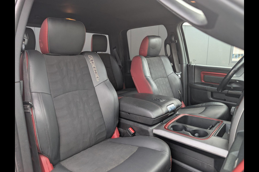 Dodge Ram 1500 5.7HEMI V8 CREWCAB 4X4 REBEL UITVOERING 3,5T TREKHAAK