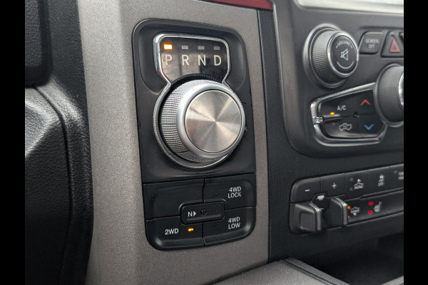 Dodge Ram 1500 5.7HEMI V8 CREWCAB 4X4 REBEL UITVOERING 3,5T TREKHAAK