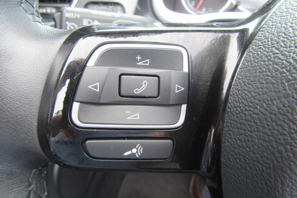 Volkswagen Beetle Cabriolet 1.4 TSI DSG Dune R-Line, Leder, Navigatie, Stoelverw.