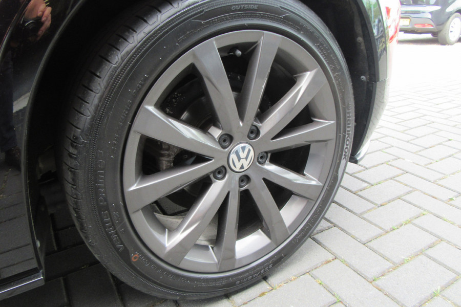 Volkswagen Beetle Cabriolet 1.4 TSI DSG Dune R-Line, Leder, Navigatie, Stoelverw.