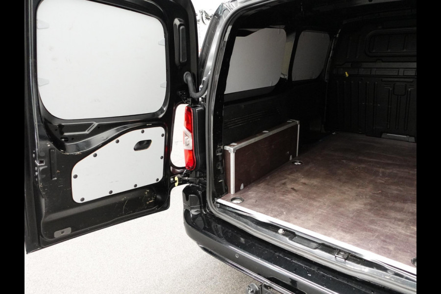 Opel Combo 1.5 BlueHDi 130 S&S L2 Automaat Apple Carplay / Android Auto Navigatie Trekhaak Airco Camera Cruise Control Parkeersensoren V+A DAB
