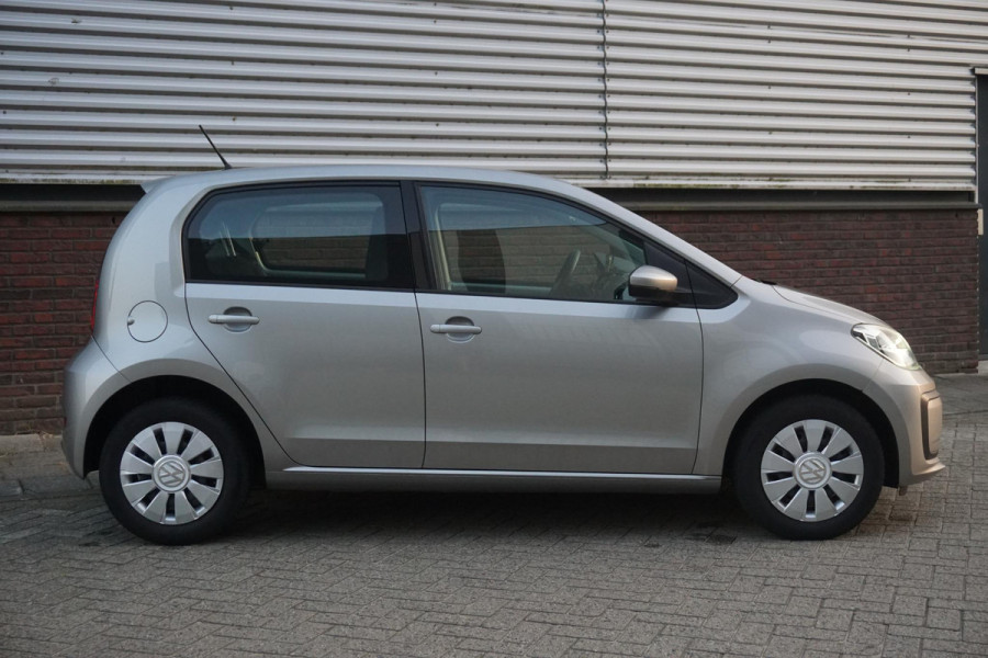 Volkswagen up! 1.0 move up!BlueMotion Executive/Dealeronderhouden /All-Seasonbanden.