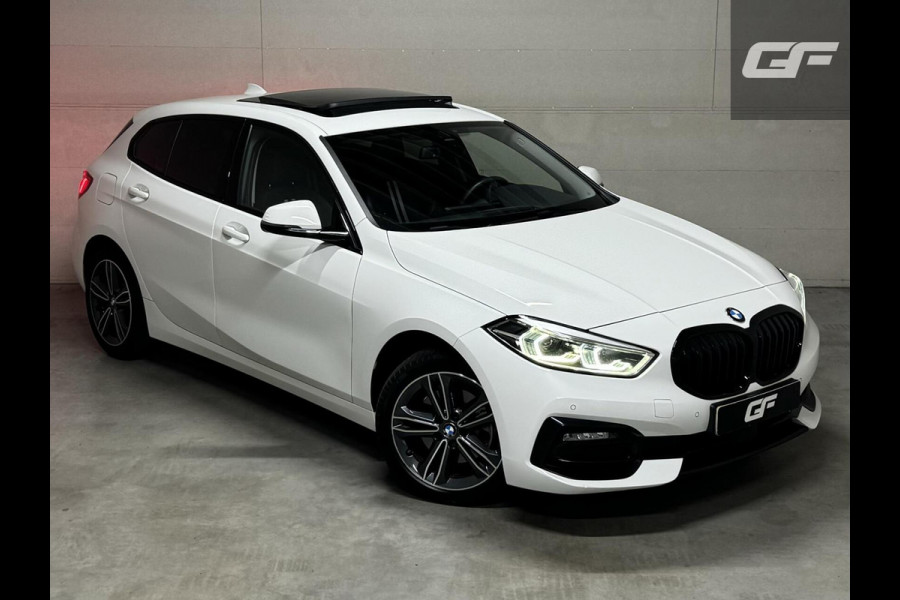 BMW 1-serie 118i Sport Pano Virtual Carplay Sfeer Cruise NAP