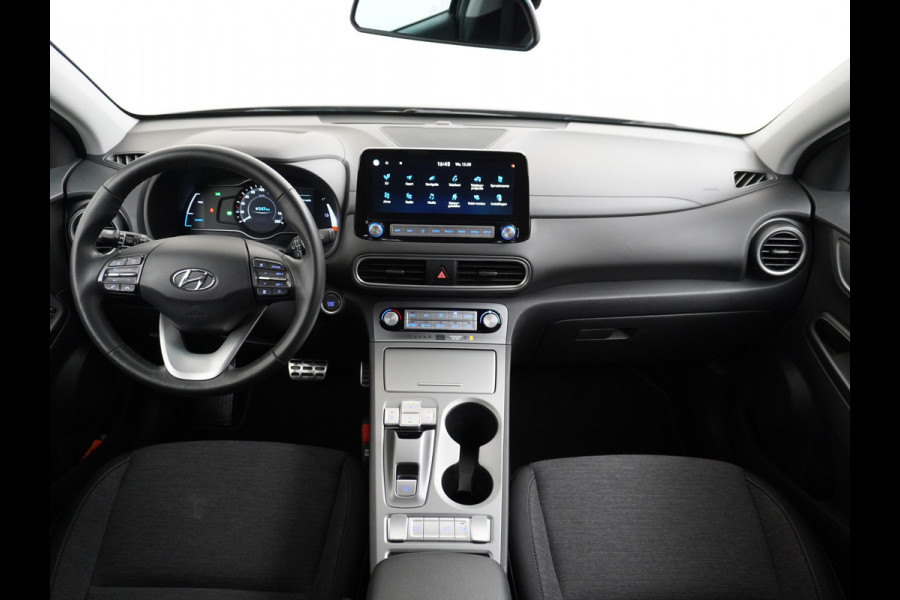Hyundai Kona EV 64kWh Camera Apple Carplay/Android Auto Navi Adaptive Cruise Camera HUD Pdc-V+A 17"LM Lane Assist Blind Spot Monitor FCA Keyless Led Etms systeem Forward Collision-Avoidance Assist Highway assist sys Origineel NLse auto,  garantie op accu 06-07-2028/160.000km