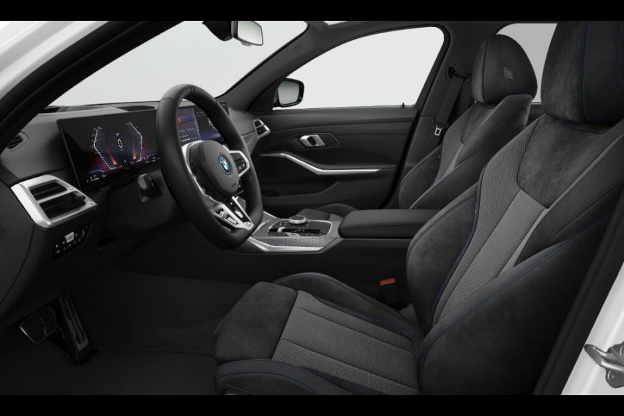 BMW 3 Serie Touring 330e xDrive - M-Sport - LCI 2 - Memoryzetel - Head-up - Driving + Parking Ass