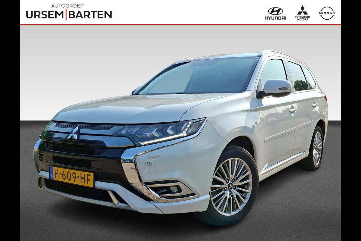 Mitsubishi Outlander 2.4 PHEV Intense+ Is binnen | Foto's volgen z.s.m. | schuifdak | trekhaak | elektrische achterklep