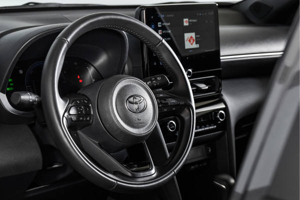 Toyota Yaris Cross 1.5 Hybrid 115 First Edition (Nieuw model) | Dig.Cockpit | Adapt.Cruise | Stoelverwarming | Camera | PDC | App.Connect | Auto.Airco | LM 17" | 3887