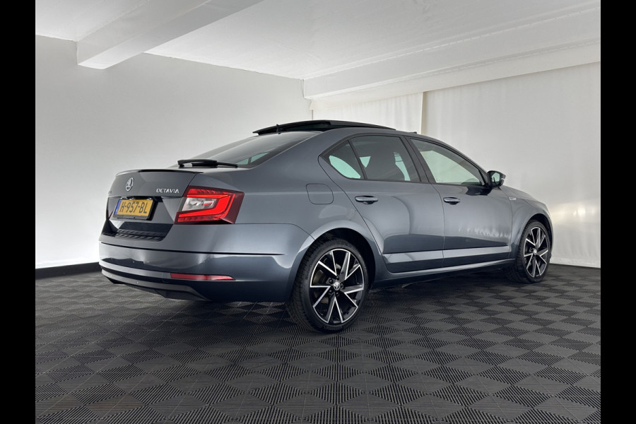 Škoda Octavia 1.5 TSI Greentech Sport Business Aut. *PANO | FULL-LED | DIGI-COCKPIT | NAVI-FULLMAP | SPORT-SEATS | CAMERA | CARPLAY | DAB+ | ECC | PDC | CRUISE | 18''ALU | TOWBAR*