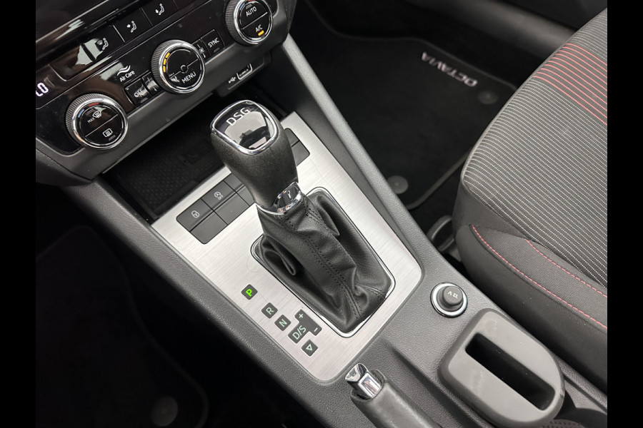 Škoda Octavia 1.5 TSI Greentech Sport Business Aut. *PANO | FULL-LED | DIGI-COCKPIT | NAVI-FULLMAP | SPORT-SEATS | CAMERA | CARPLAY | DAB+ | ECC | PDC | CRUISE | 18''ALU | TOWBAR*