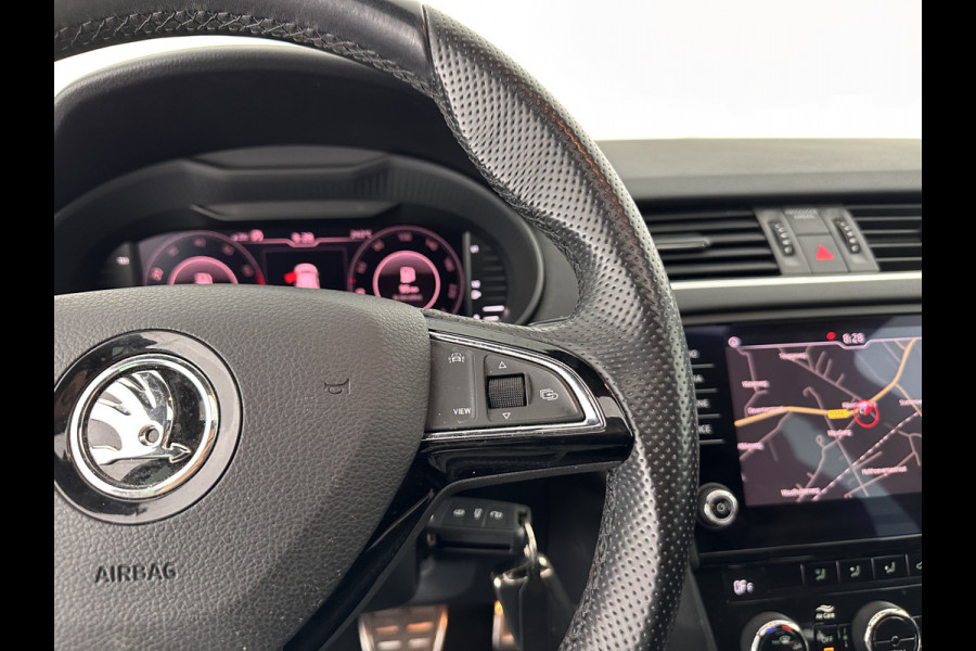 Škoda Octavia 1.5 TSI Greentech Sport Business Aut. *PANO | FULL-LED | DIGI-COCKPIT | NAVI-FULLMAP | SPORT-SEATS | CAMERA | CARPLAY | DAB+ | ECC | PDC | CRUISE | 18''ALU | TOWBAR*