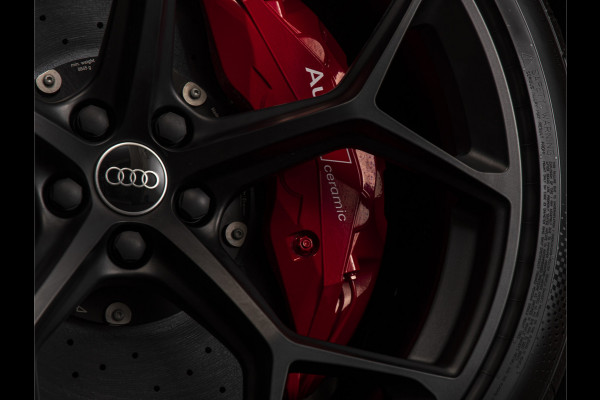 Audi RS Q8 4.0 TFSI quattro Performance CARBON PACK I B&O ADVANCED I TOWBAR I CARBON TRIM