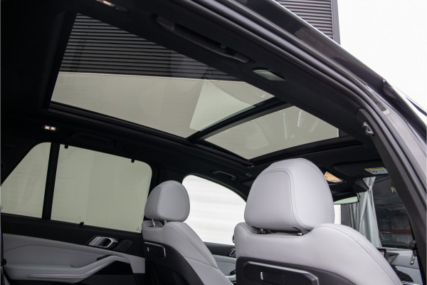 BMW X5 xDrive50e M-Sport Pro, Facelift, Panorama, Harman Kardon, Innovation, Head-up 2025