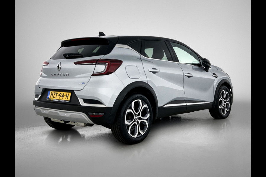 Renault Captur E-Tech plug-in hybrid 160PK techno / NAVI GROOT / 18" LM / STOELVERWARMING