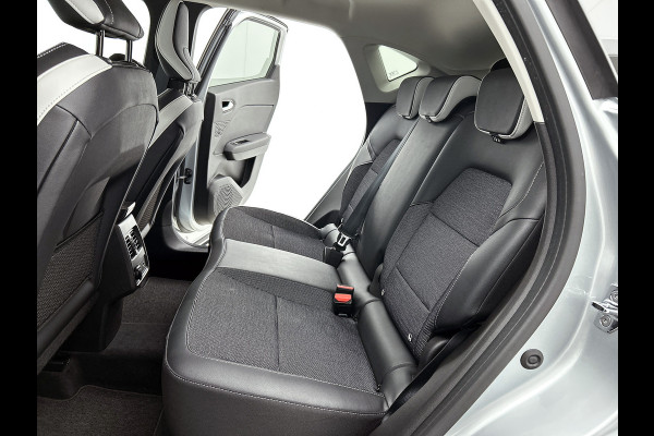 Renault Captur E-Tech plug-in hybrid 160PK techno / NAVI GROOT / 18" LM / STOELVERWARMING