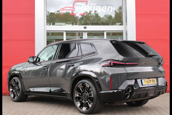 BMW XM 654PK PHEV 30 kWh | 23" LICHTMETALEN VELGEN JETBLACK | SOFT CLOSE | ELEKTRISCH WEGKLAPBARE TREKHAAK | M SPORTREMMEN | DRIVING ASSISTANCE PROFESSIONAL O.A. (ADAPTIVE CRUISE CONTROL/DODEHOEK DETECTIE) | BOWERS & WILKINS SOUND SYSTEM | LASER LIGHT KOPLAMPEN | VERWARMDE/GEKOELDE BEKERHOUDERS | DRAADLOZE TELEFOONLADER | ELEKTRISCH VERSTELBAAR STUURKOLOM | STOEL VERWARMING VOOR/ACHTER | M-SPORT UITLAATSYSTEM | MEESTURENDE ACHTERAS | ADAPTIEF CHASSIS M SPORT | COMFORT ACCESS | ICONIC GLOW GRILL | STOEL VENTILATIE | SHADOW LINE | ELEKTISCH BEDIENBARE STOELEN MET GEHEUGEN EN MA