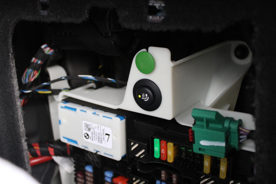 BMW XM 654PK PHEV 30 kWh | 23" LICHTMETALEN VELGEN JETBLACK | SOFT CLOSE | ELEKTRISCH WEGKLAPBARE TREKHAAK | M SPORTREMMEN | DRIVING ASSISTANCE PROFESSIONAL O.A. (ADAPTIVE CRUISE CONTROL/DODEHOEK DETECTIE) | BOWERS & WILKINS SOUND SYSTEM | LASER LIGHT KOPLAMPEN | VERWARMDE/GEKOELDE BEKERHOUDERS | DRAADLOZE TELEFOONLADER | ELEKTRISCH VERSTELBAAR STUURKOLOM | STOEL VERWARMING VOOR/ACHTER | M-SPORT UITLAATSYSTEM | MEESTURENDE ACHTERAS | ADAPTIEF CHASSIS M SPORT | COMFORT ACCESS | ICONIC GLOW GRILL | STOEL VENTILATIE | SHADOW LINE | ELEKTISCH BEDIENBARE STOELEN MET GEHEUGEN EN MA