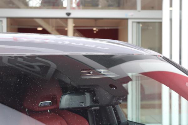 BMW XM 654PK PHEV 30 kWh | 23" LICHTMETALEN VELGEN JETBLACK | SOFT CLOSE | ELEKTRISCH WEGKLAPBARE TREKHAAK | M SPORTREMMEN | DRIVING ASSISTANCE PROFESSIONAL O.A. (ADAPTIVE CRUISE CONTROL/DODEHOEK DETECTIE) | BOWERS & WILKINS SOUND SYSTEM | LASER LIGHT KOPLAMPEN | VERWARMDE/GEKOELDE BEKERHOUDERS | DRAADLOZE TELEFOONLADER | ELEKTRISCH VERSTELBAAR STUURKOLOM | STOEL VERWARMING VOOR/ACHTER | M-SPORT UITLAATSYSTEM | MEESTURENDE ACHTERAS | ADAPTIEF CHASSIS M SPORT | COMFORT ACCESS | ICONIC GLOW GRILL | STOEL VENTILATIE | SHADOW LINE | ELEKTISCH BEDIENBARE STOELEN MET GEHEUGEN EN MA