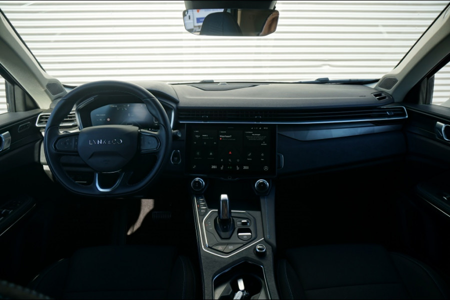 Lynk & Co 01 262PK PHEV ADAPTIVE | SCHUIFDAK | 360CAMERA | INFINITY AUDIO!