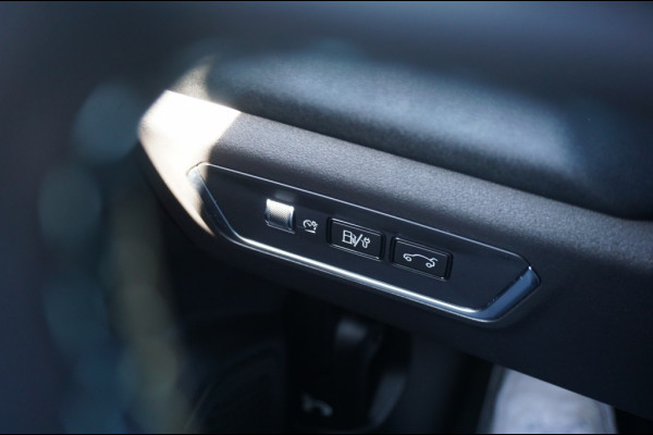 Lynk & Co 01 262PK PHEV ADAPTIVE | SCHUIFDAK | 360CAMERA | INFINITY AUDIO!