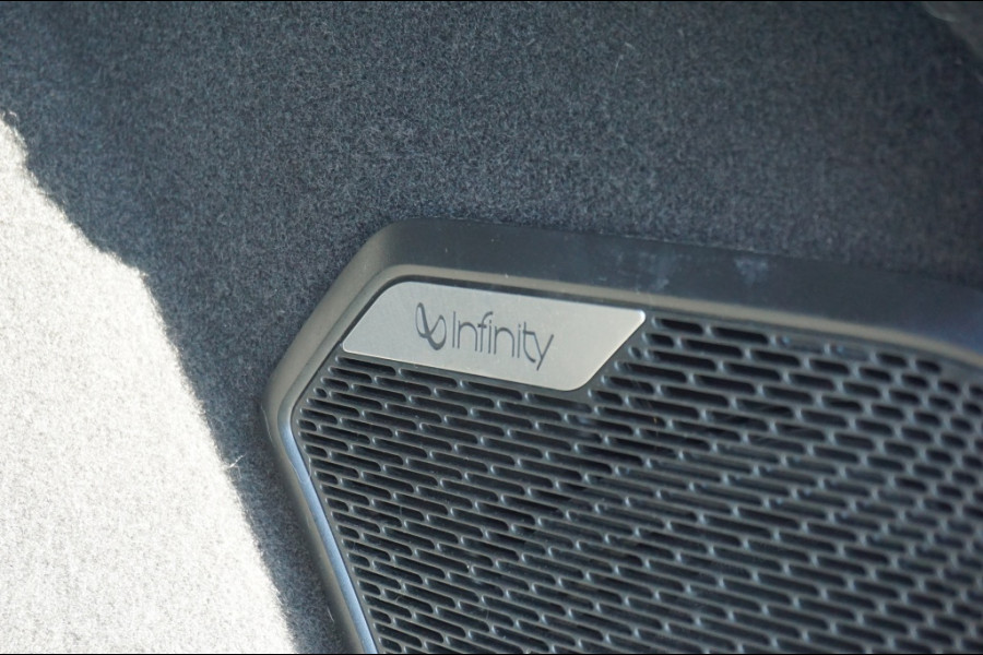 Lynk & Co 01 262PK PHEV ADAPTIVE | SCHUIFDAK | 360CAMERA | INFINITY AUDIO!