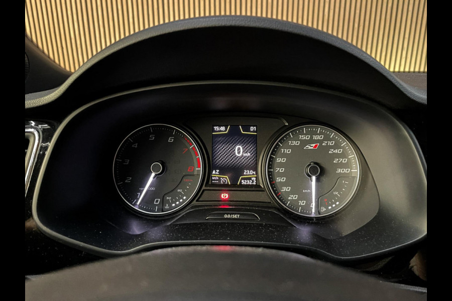 Seat León ST 2.0 TSI CUPRA 300 - Pano - Keyless - Acc