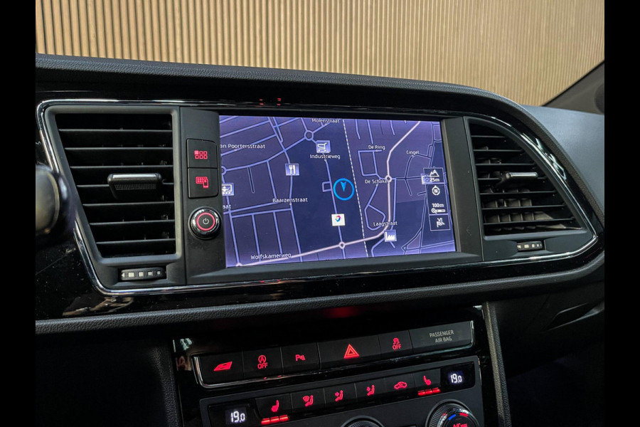 Seat León ST 2.0 TSI CUPRA 300 - Pano - Keyless - Acc