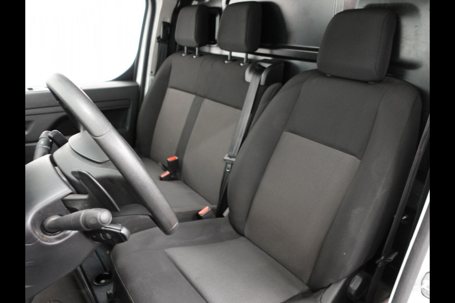 Opel Vivaro 2.0 CDTI Aut. 145 pk L3H1 Edition 3-zits Airco Navi Bluetooth Trekhaak