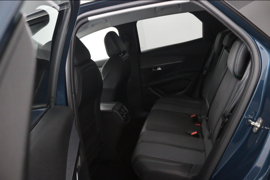 Peugeot 3008 1.2 PureTech Allure Pack*ECC*HAAK*NAVI*CAM*CARPLAY
