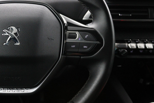Peugeot 3008 1.2 PureTech Allure Pack*ECC*HAAK*NAVI*CAM*CARPLAY