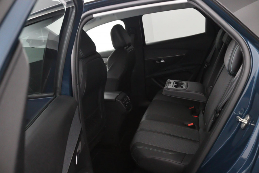 Peugeot 3008 1.2 PureTech Allure Pack*ECC*HAAK*NAVI*CAM*CARPLAY