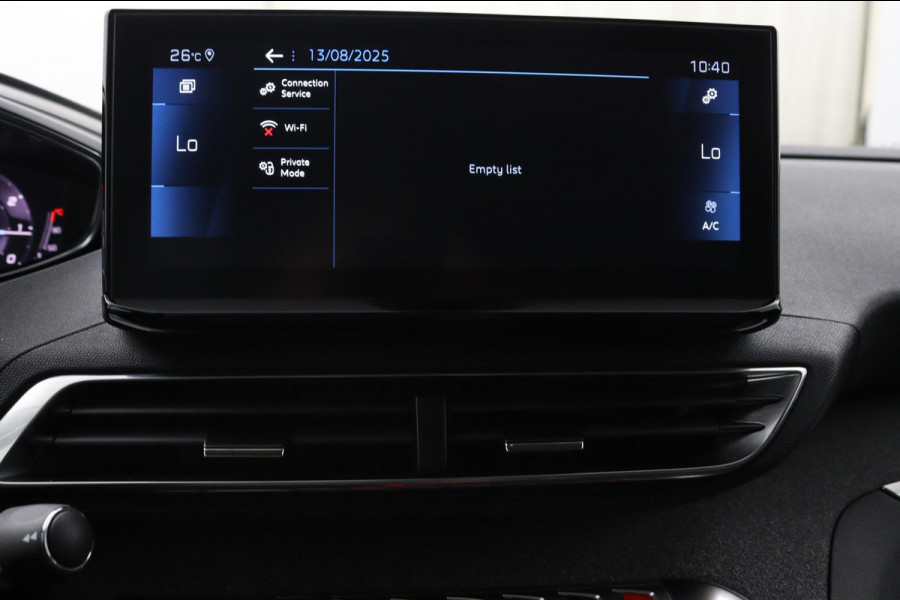 Peugeot 3008 1.2 PureTech Allure Pack*ECC*HAAK*NAVI*CAM*CARPLAY