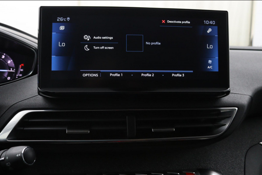 Peugeot 3008 1.2 PureTech Allure Pack*ECC*HAAK*NAVI*CAM*CARPLAY